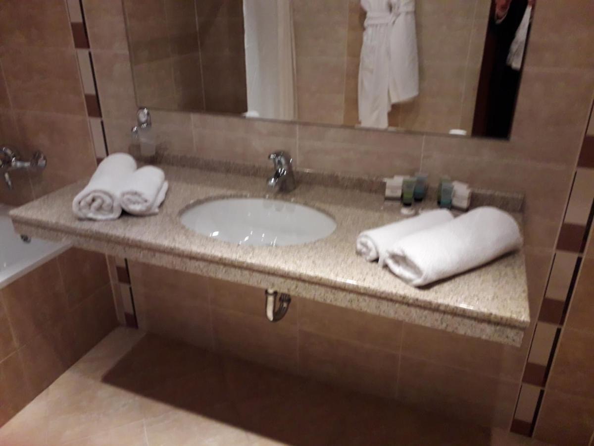 Terra Complex Spa Apartment 1 Bedroom Suite Razlog Kültér fotó